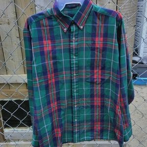 New without tags men's Van Heusen button-down dres